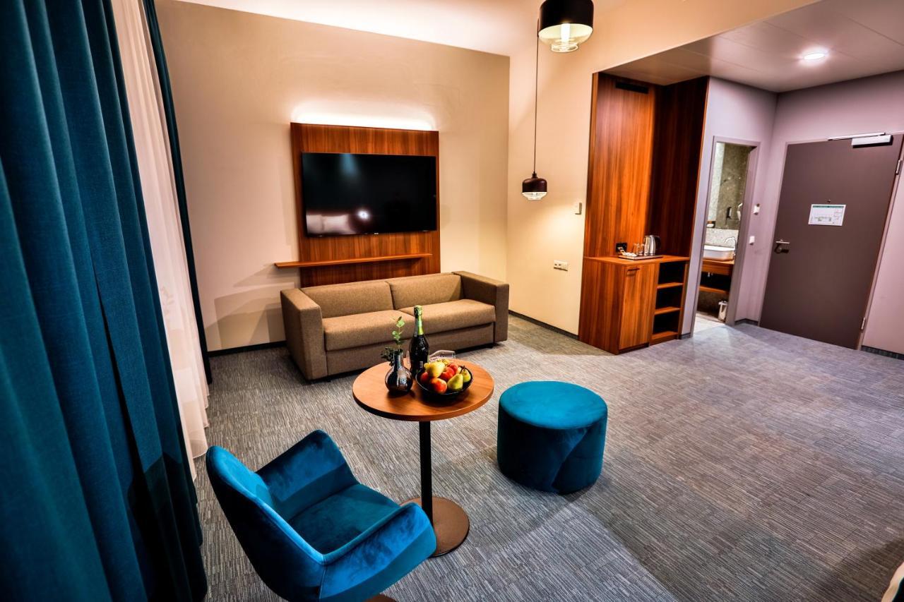 Zeit Hotel